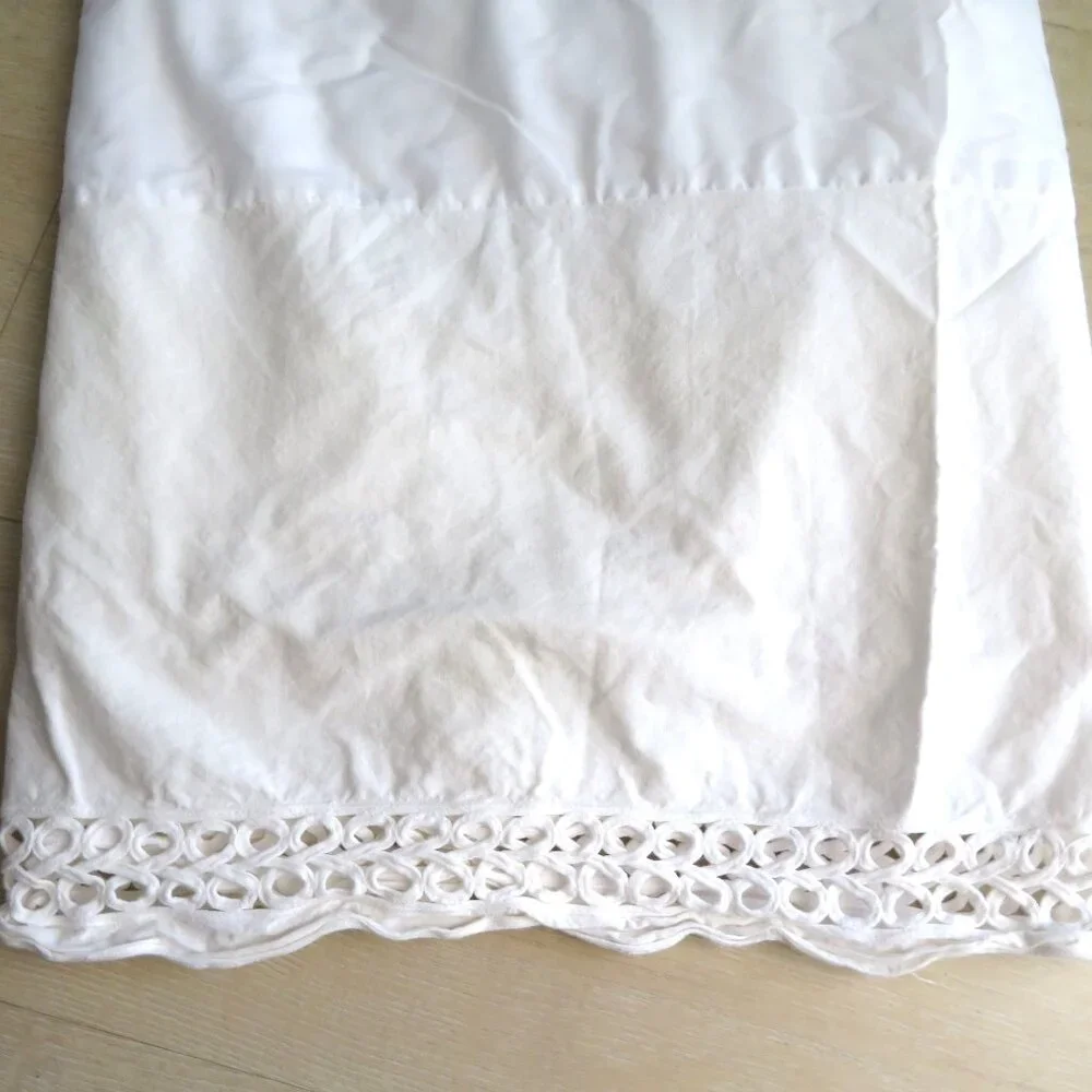 Vintage White Full Size Bed Skirt Crochet Lace Hem 14